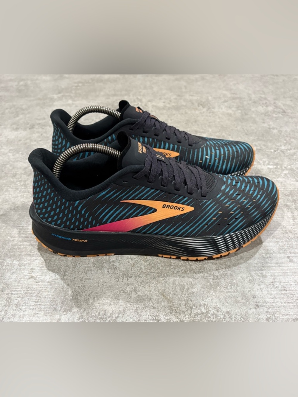 Brooks Hyperion Tempo Phantom/Cosmo Running Shoes